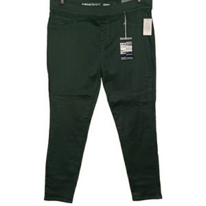 AVENUE DENIM Green Pull On Skinny Jeggings Size 20 Average NWT